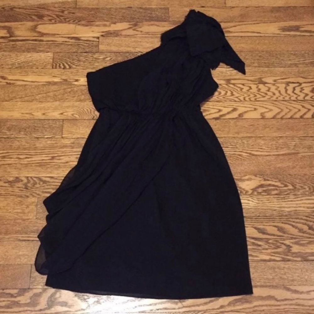 Alice + Olivia S Carmen Dress